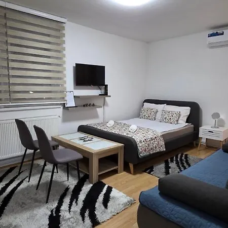Apartmán Old Town Cute - Completely Renovated December 2025 *