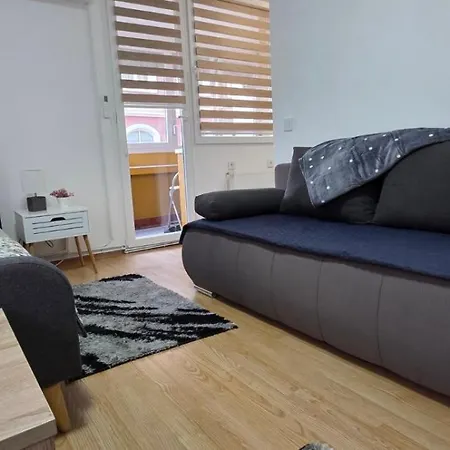 Old Town Cute - Completely Renovated December 2025 Apartmán