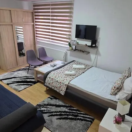Old Town Cute - Completely Renovated December 2025 Apartmán Sarajevo