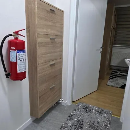 Old Town Cute - Completely Renovated December 2025 * サラエヴォ