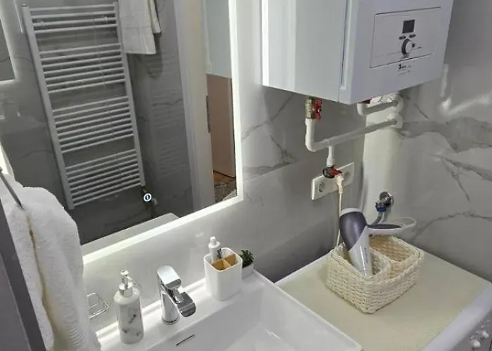 Appartement Old Town Cute - Completely Renovated December 2025 *